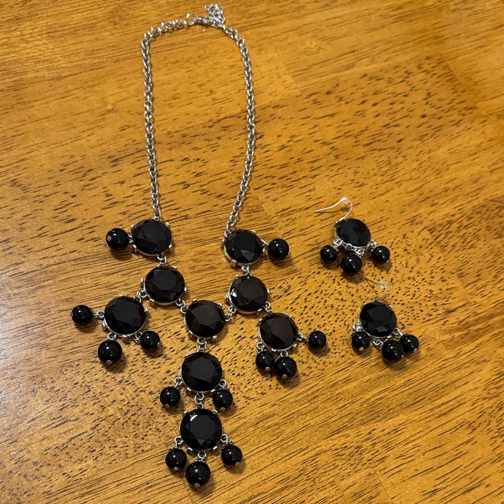 Elegant Black Statement Necklace and Earring Set